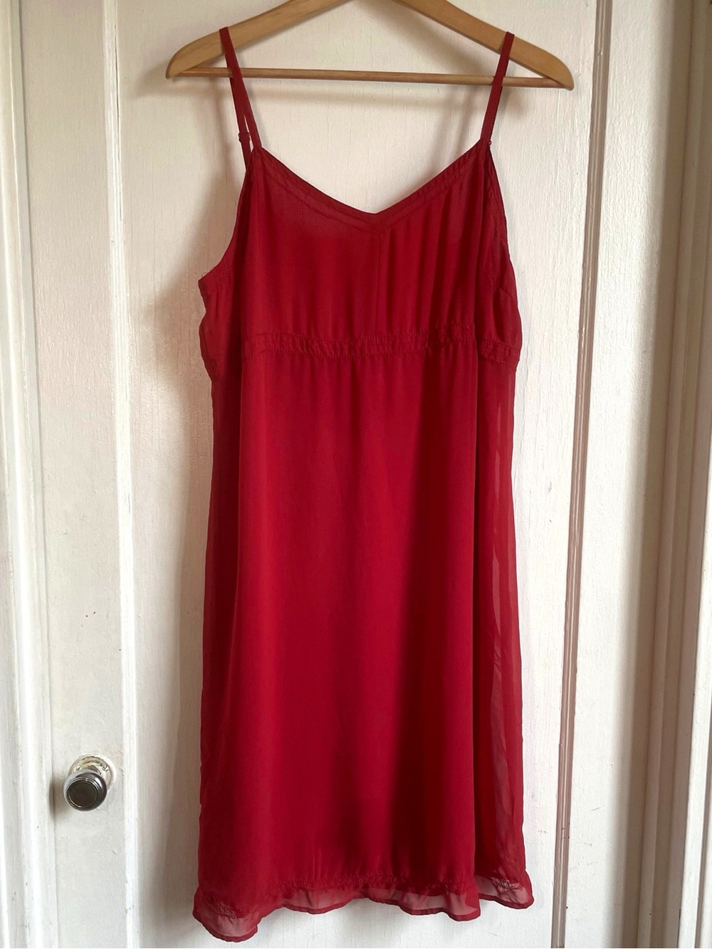 Comptoir des Cotonniers x Express Red Chiffon Slip Dress Size 13/14 Lined